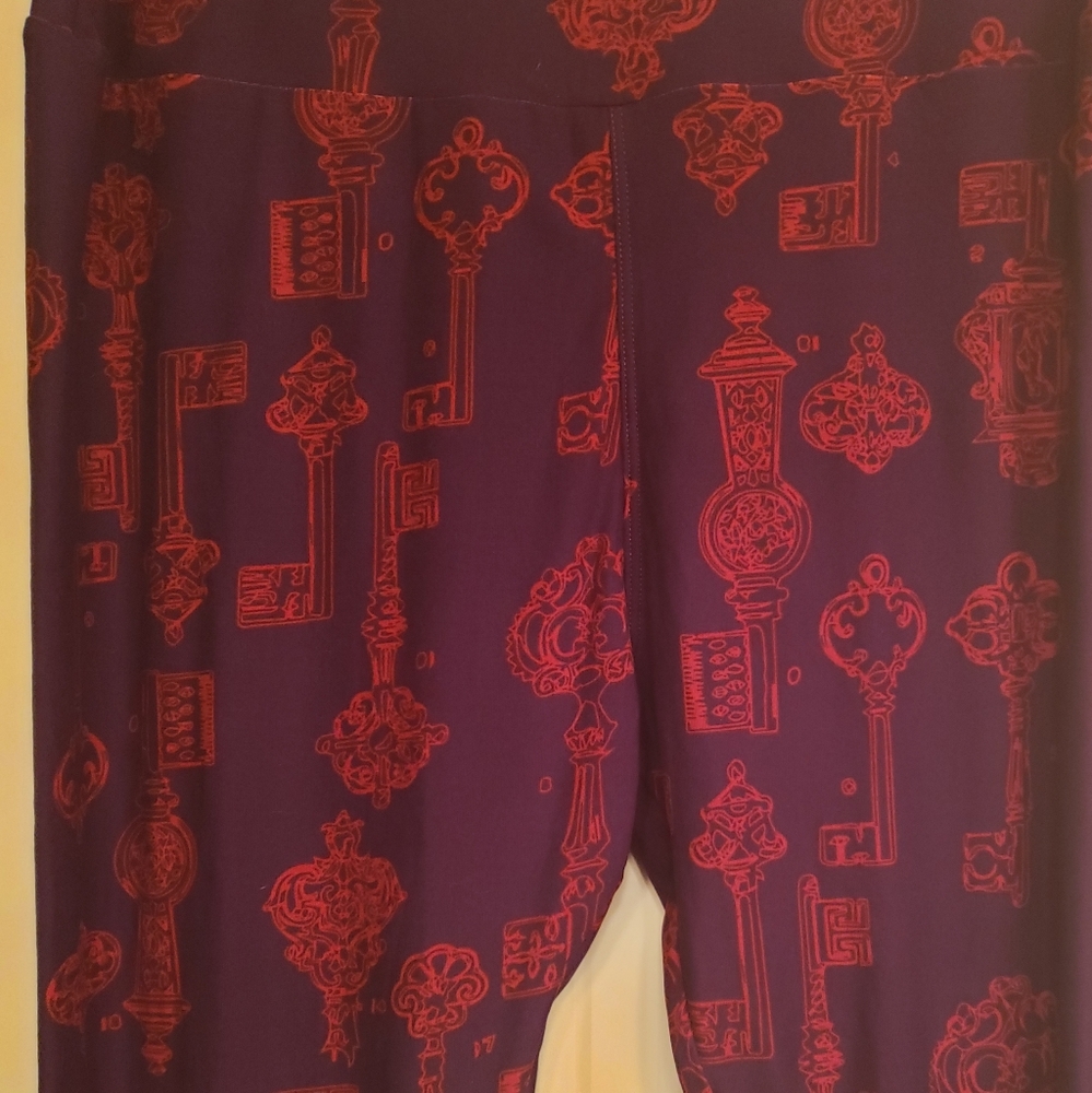 COPY - Lularoe butter soft leggings